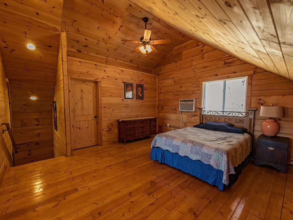 מלון סביירוויל Log Cabin In Smoky Mountains חדר תמונה