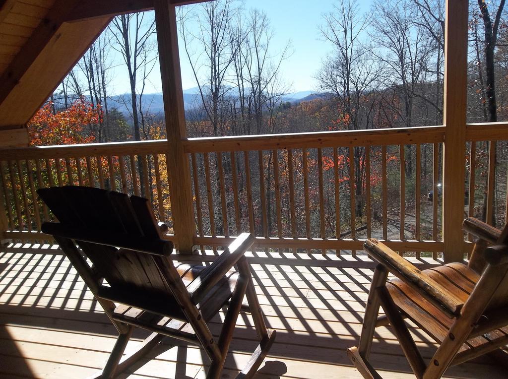 מלון סביירוויל Log Cabin In Smoky Mountains חדר תמונה